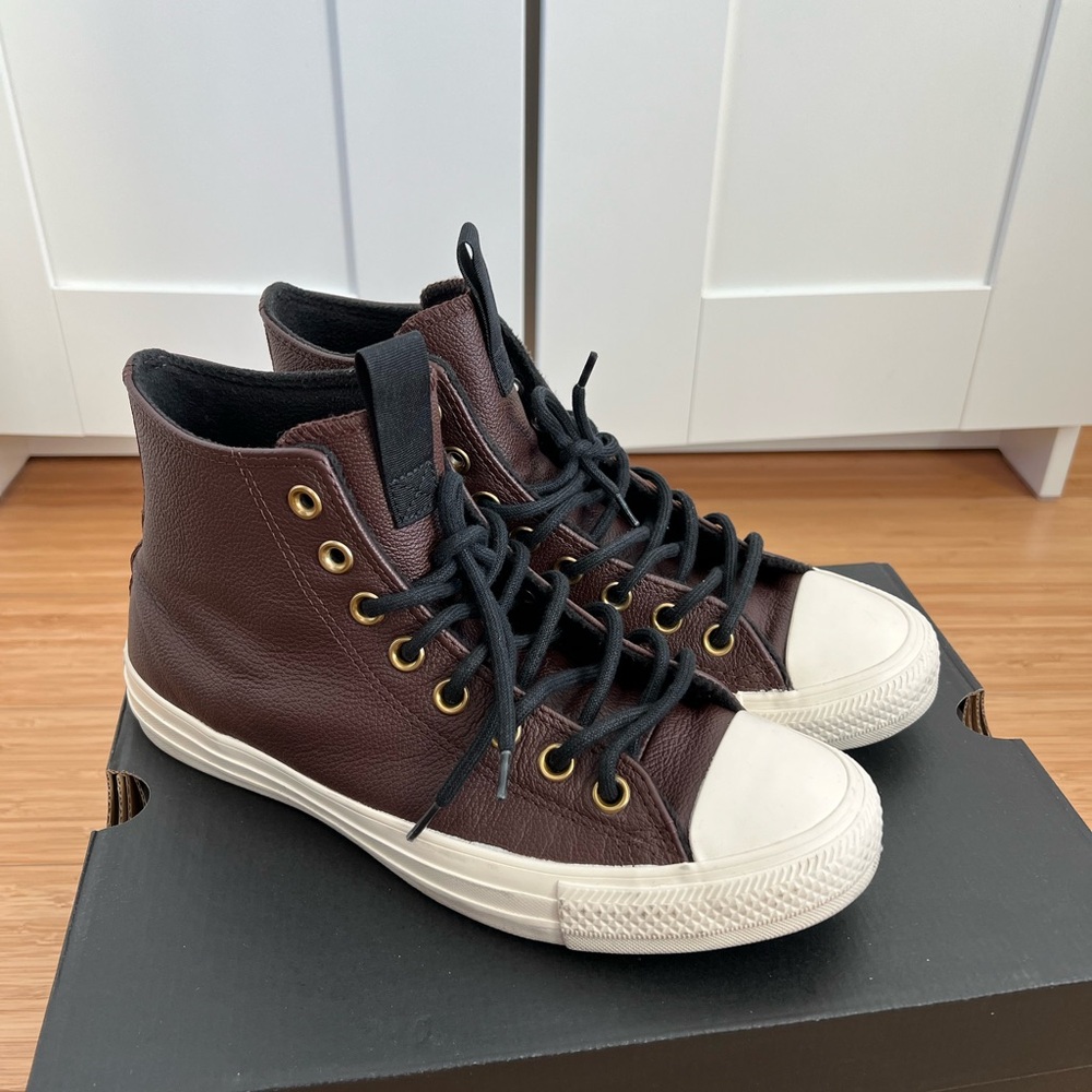 Real leather sneakers Converse, brown, unisex, size men us 7, women us 9, eur 40
